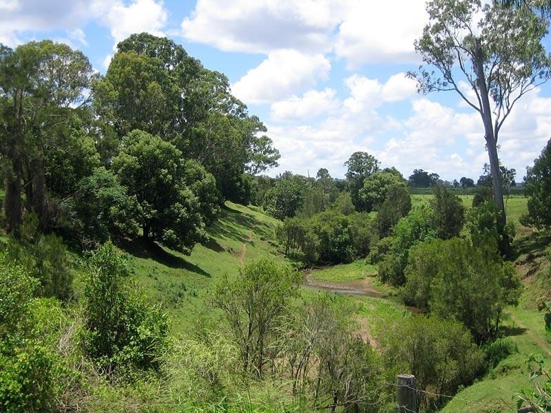 135 Sundown Crt, Tamborine QLD 4270