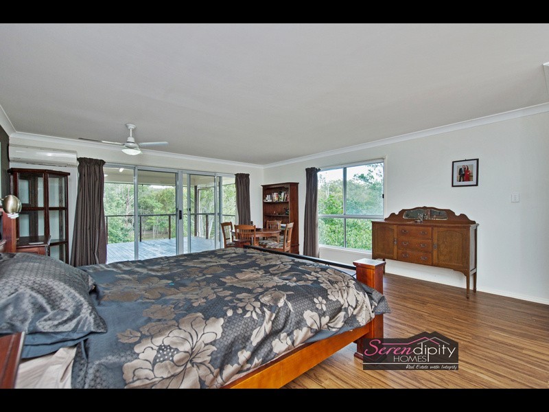 211 Vonda Youngman Dr, Tamborine QLD 4270