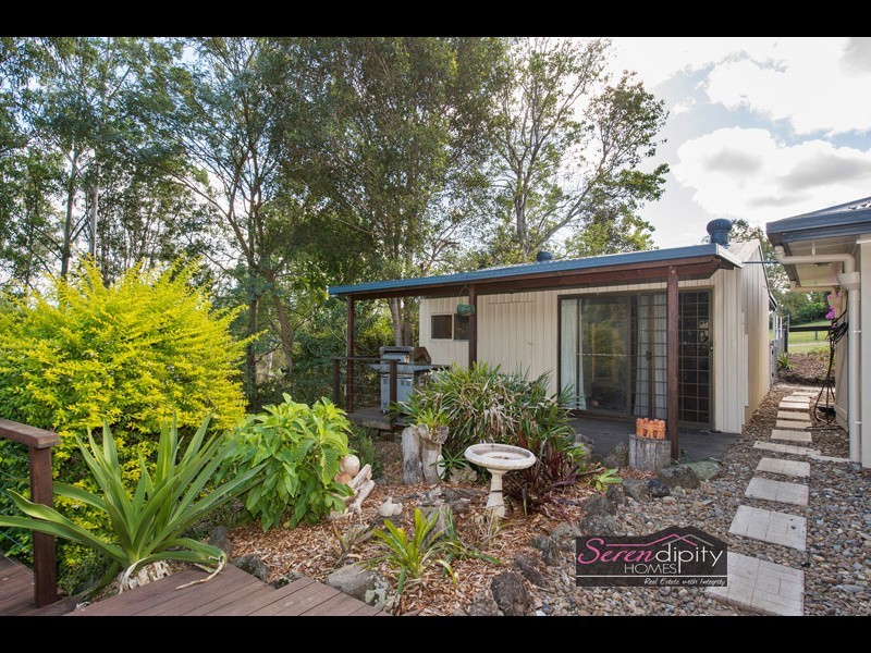 211 Vonda Youngman Dr, Tamborine QLD 4270