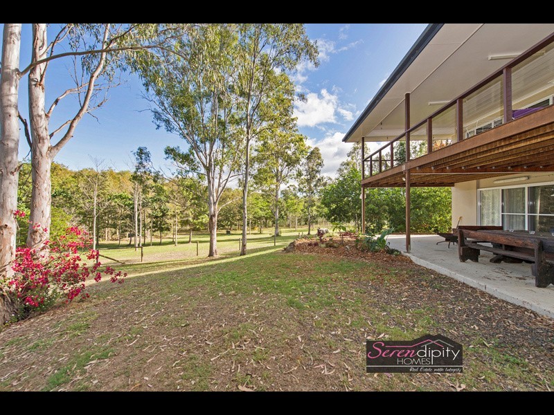 211 Vonda Youngman Dr, Tamborine QLD 4270
