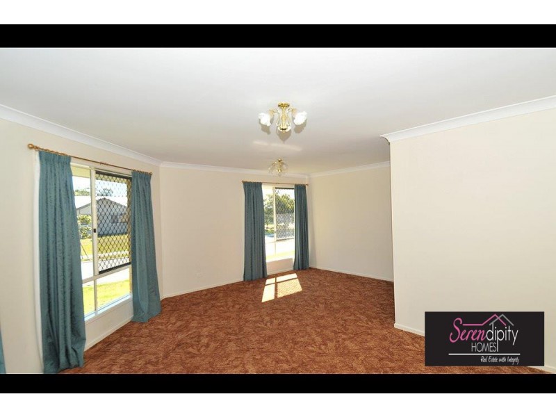 39 Golden Penda Dr, Jimboomba QLD 4280