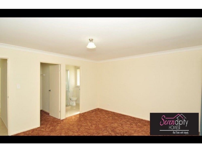 39 Golden Penda Dr, Jimboomba QLD 4280