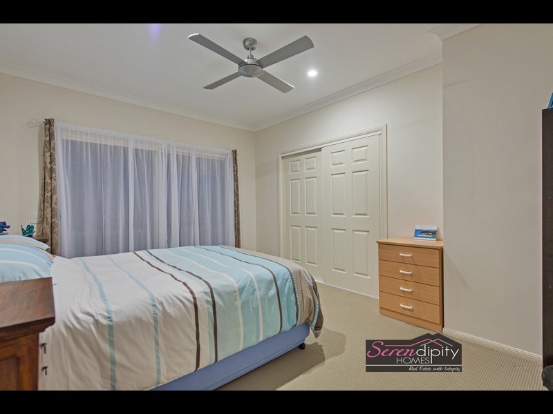 80-82 Lady Penrhyn Dr, Mundoolun QLD 4285
