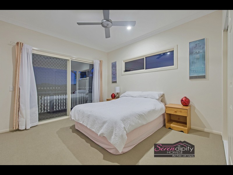 80-82 Lady Penrhyn Dr, Mundoolun QLD 4285