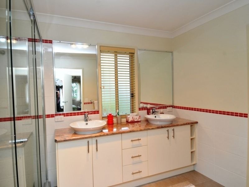 50 Jourdana Dve, Cedar Creek QLD 4207