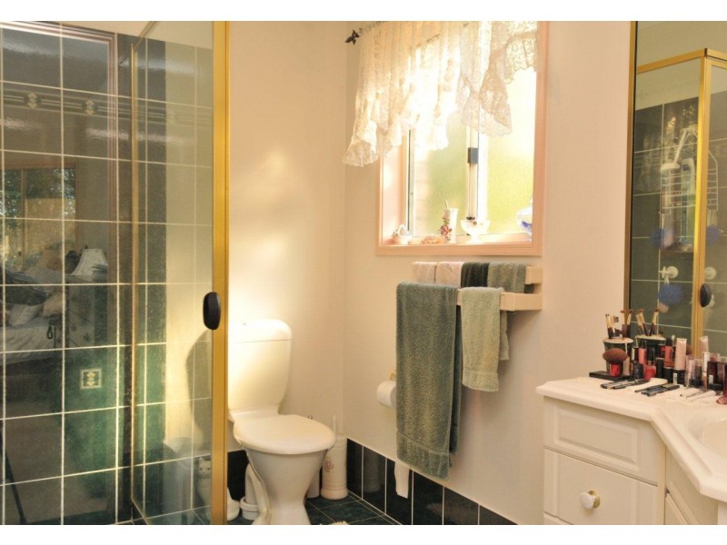 25-41 Flesser Rd, Cedar Creek QLD 4207