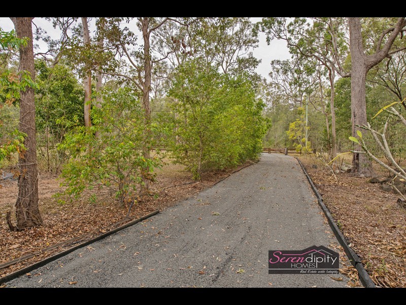 249 Leach Rd, Tamborine QLD 4270