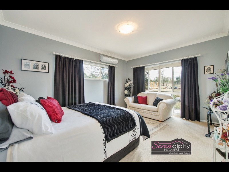 201-227 Plunkett Rd, Tamborine QLD 4270