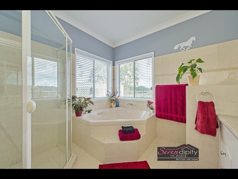 201-227 Plunkett Rd, Tamborine QLD 4270