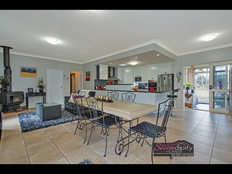 201-227 Plunkett Rd, Tamborine QLD 4270