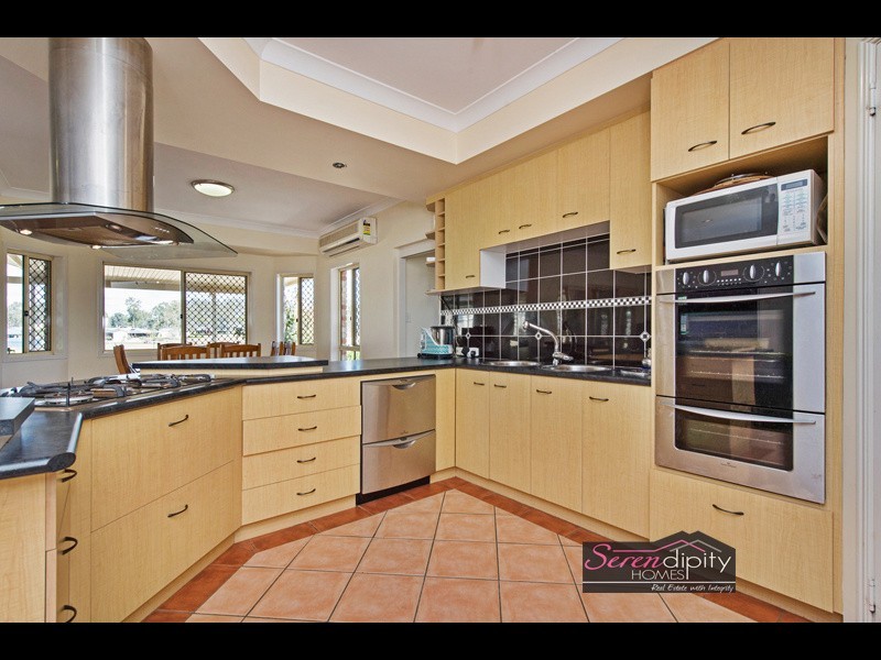 42-46 Munstervale Rd, Tamborine QLD 4270