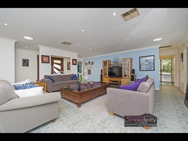 6 Brumm Crt, Ormeau QLD 4208