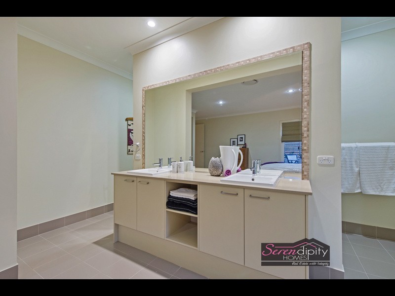 65-71 Ballantrae Rd, Tamborine QLD 4270