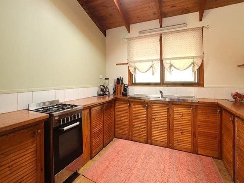 59 Chestnut Rd, Tamborine QLD 4270