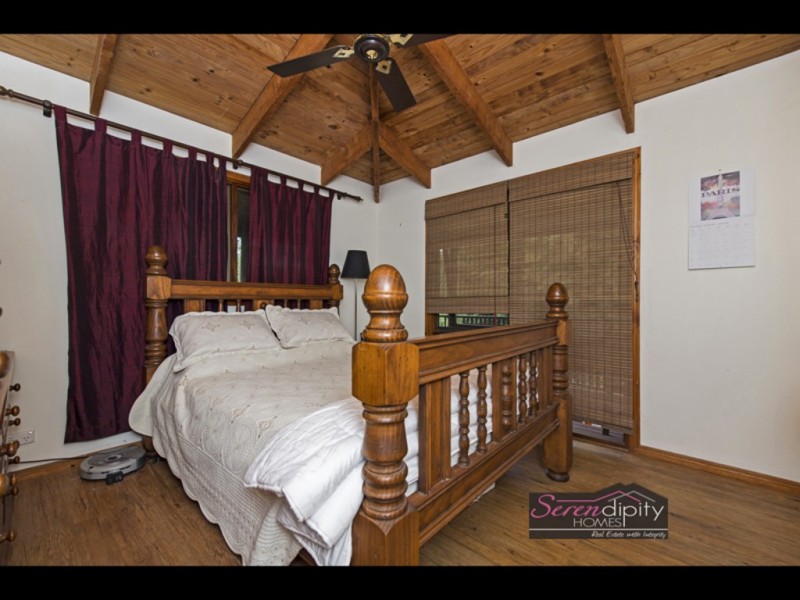 59 Chestnut Rd, Tamborine QLD 4270