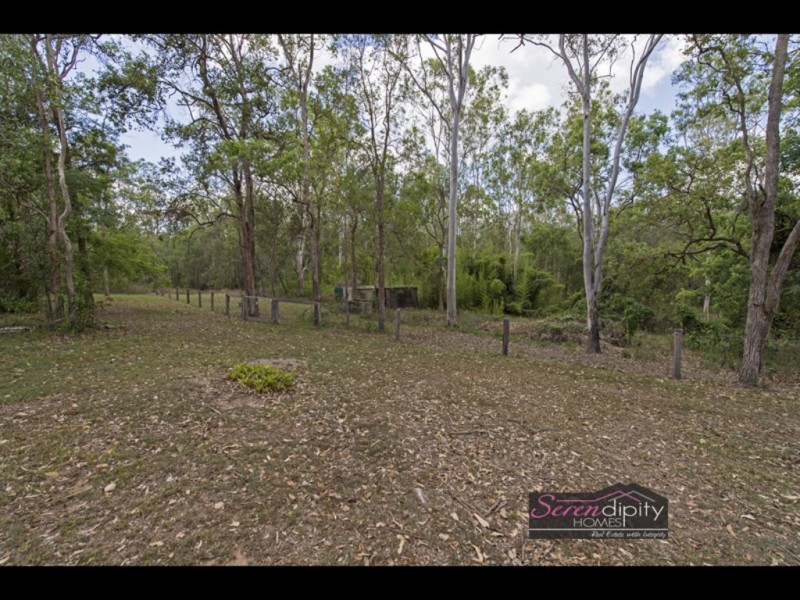 59 Chestnut Rd, Tamborine QLD 4270