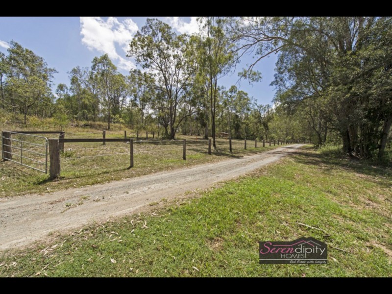 59 Chestnut Rd, Tamborine QLD 4270