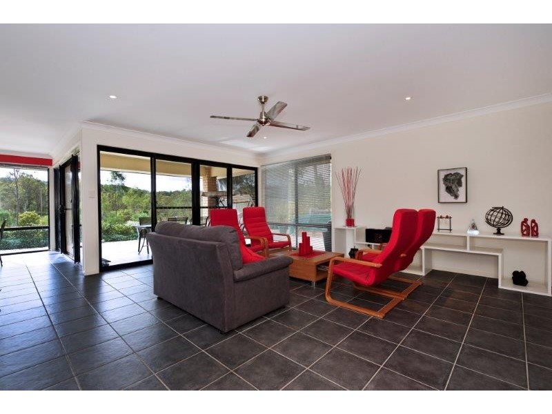 348-370 Greensward Rd, Tamborine QLD 4270