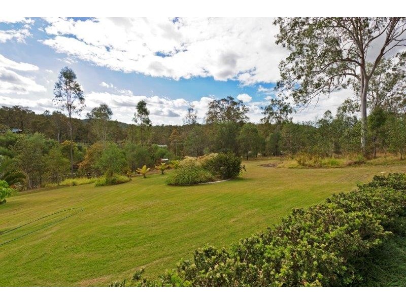 348-370 Greensward Rd, Tamborine QLD 4270