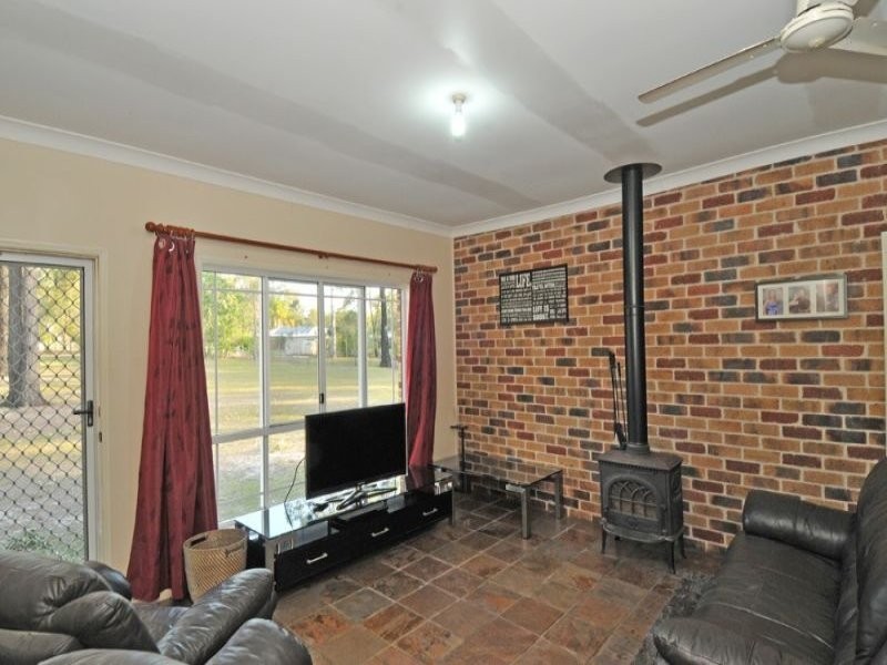 22 Conifer Crt, Logan Village QLD 4207