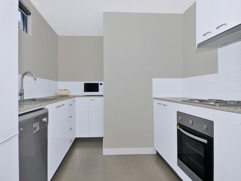 1/42 Everett Street, Brunswick West VIC 3055