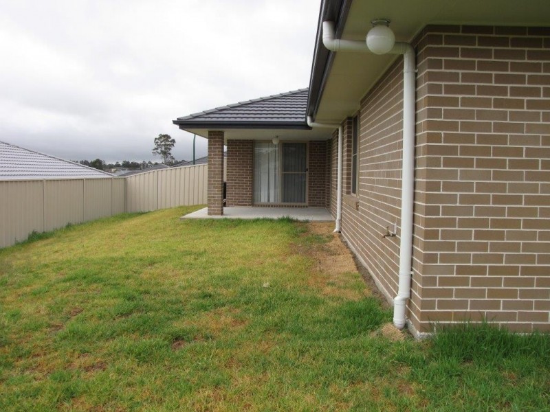 7 Carlow Way, East Maitland NSW 2323