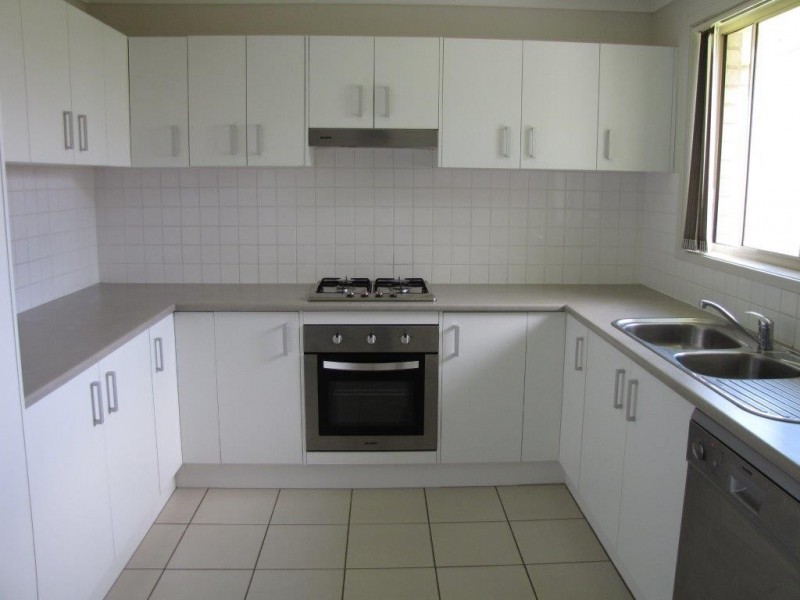 9 Devon Street, Greta NSW 2334