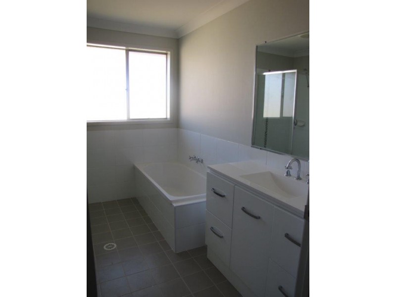 3 Lonhro Street, Muswellbrook NSW 2333