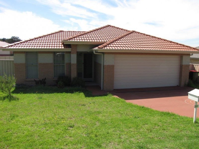 31 Devon Street, Greta NSW 2334