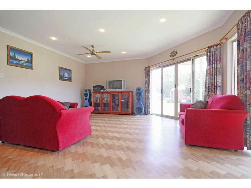 38 Briston Avenue, Burpengary QLD 4505