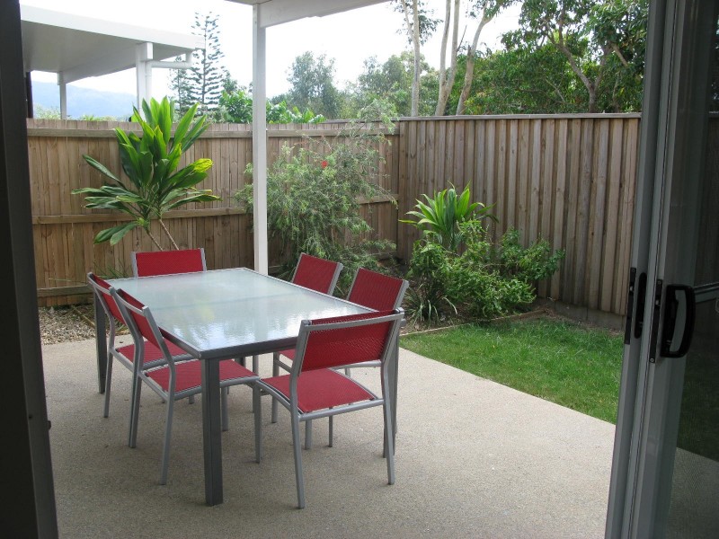 66/65 Manooka Drive, Cannonvale QLD 4802