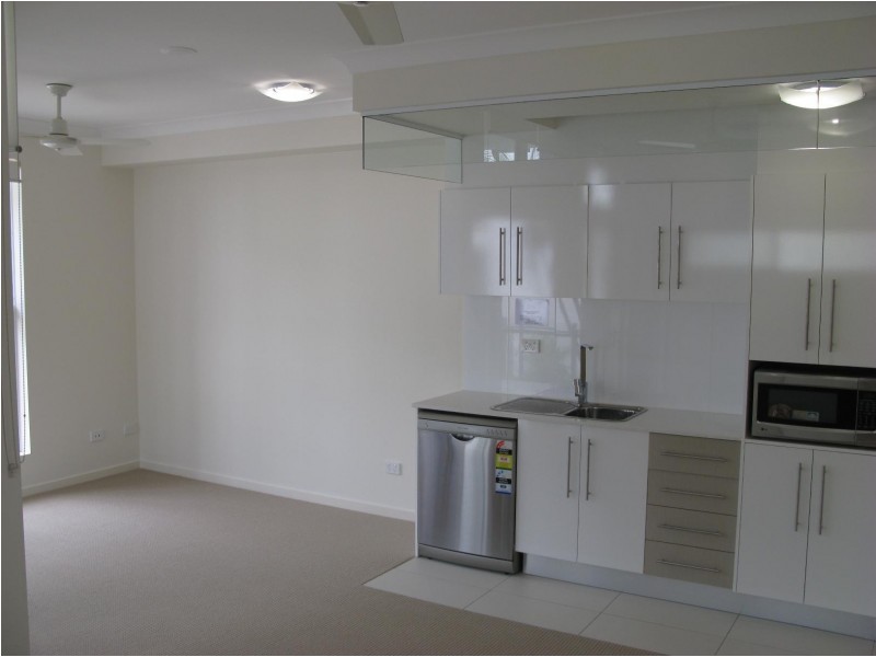 100A/65 Manooka Drive, Cannonvale QLD 4802