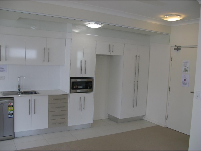 100A/65 Manooka Drive, Cannonvale QLD 4802