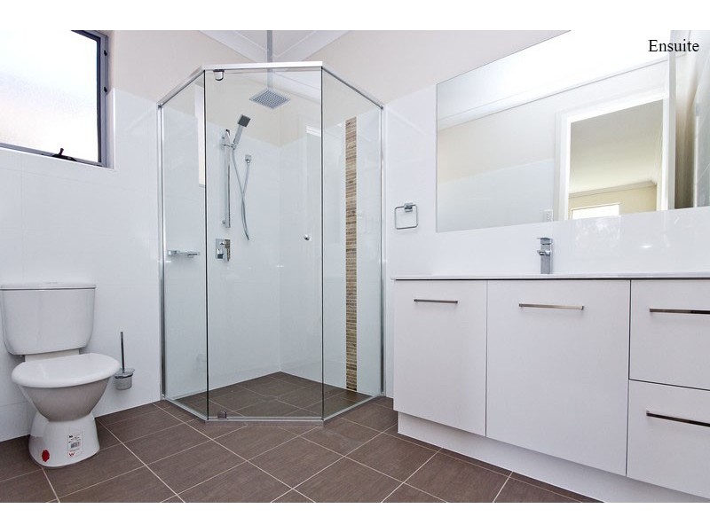 9A Fleetwood Crescent, Henley Beach SA 5022