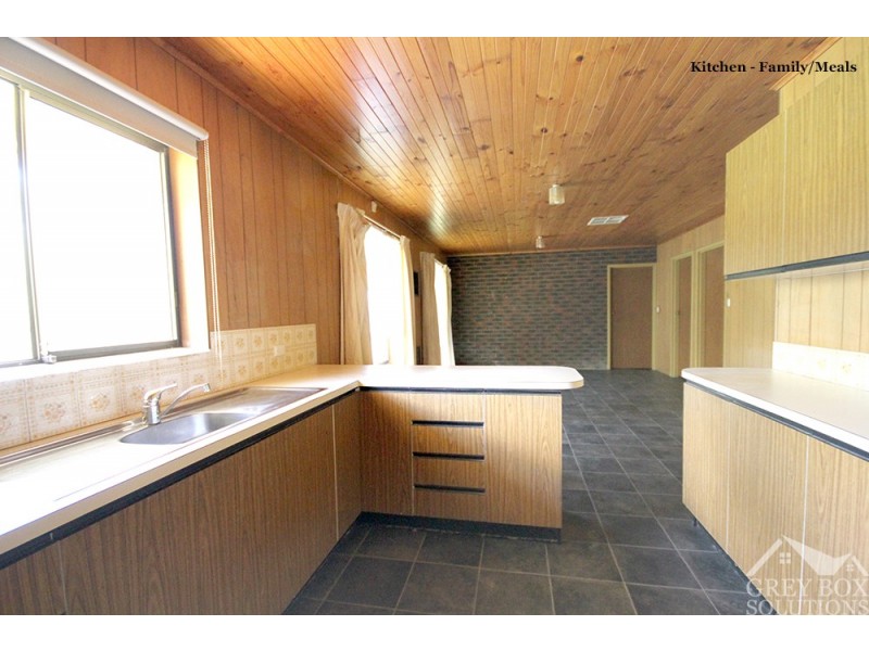 34 Parkinson Avenue, Dernancourt SA 5075