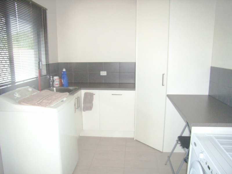 9 Albert St, Cardwell QLD 4849