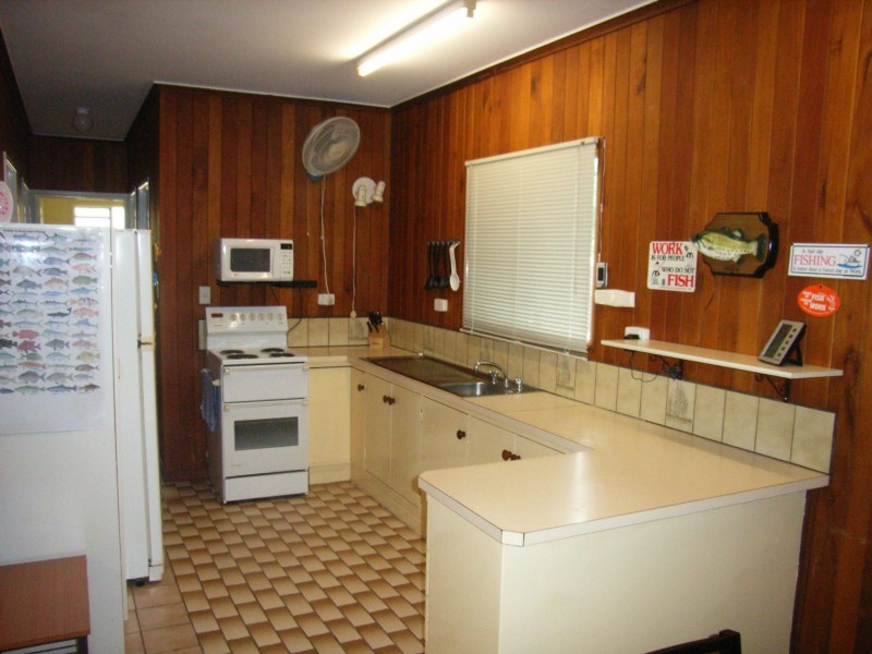 17 Liverpool St, Cardwell QLD 4849