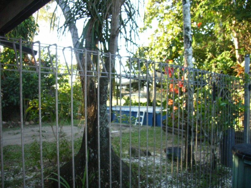 40 Roma St, Cardwell QLD 4849