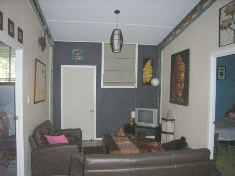 40 Roma St, Cardwell QLD 4849