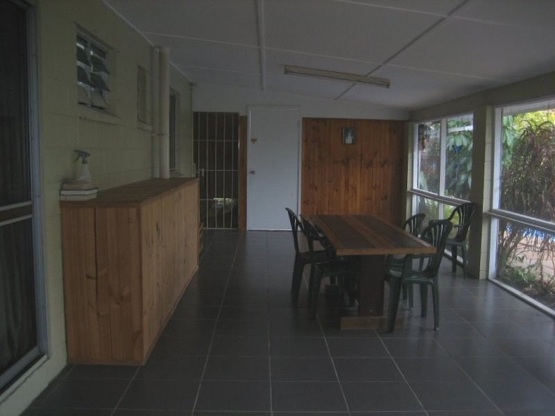 10 Ferguson St, Cardwell QLD 4849