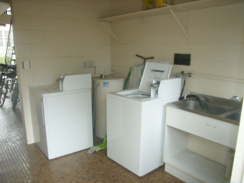 1,2,5,6/25 Vicroria St, Cardwell QLD 4849