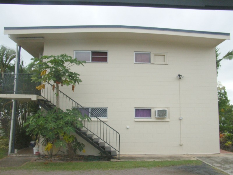 1,2,5,6/25 Vicroria St, Cardwell QLD 4849