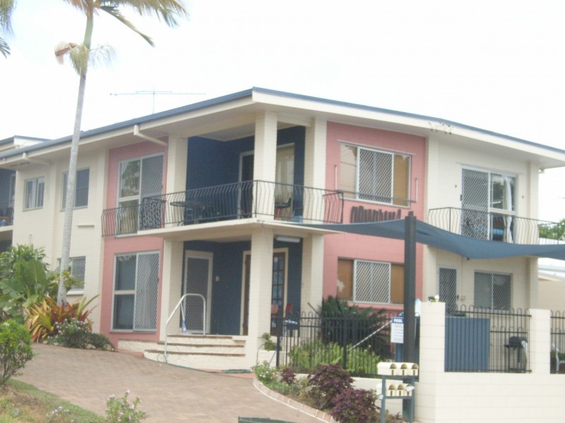 1,2,5,6/25 Vicroria St, Cardwell QLD 4849