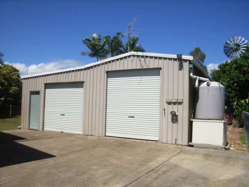 37 Marine Parade, Cardwell QLD 4849