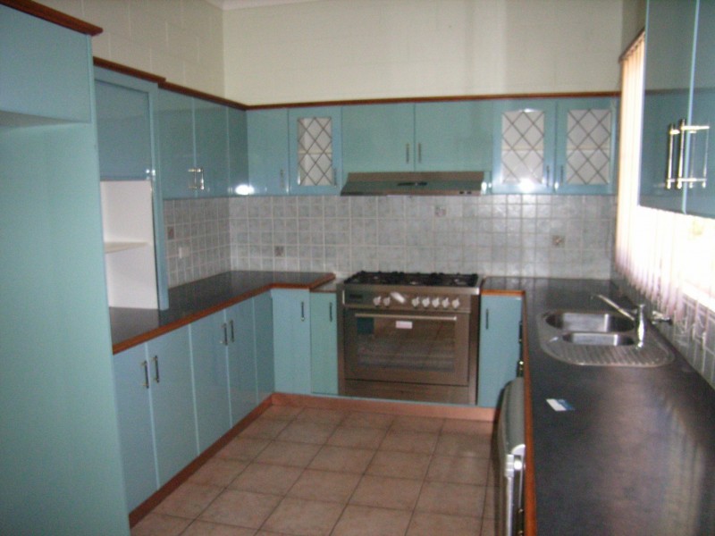 37 Marine Parade, Cardwell QLD 4849