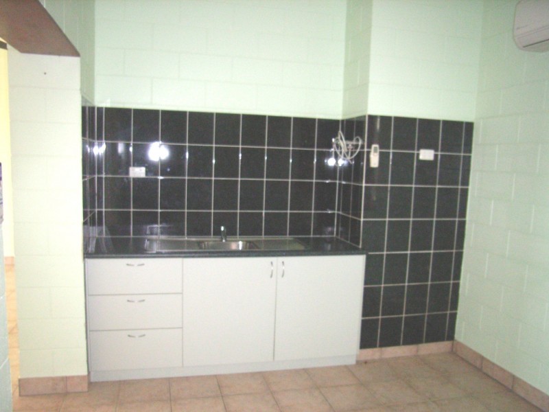 37 Marine Parade, Cardwell QLD 4849