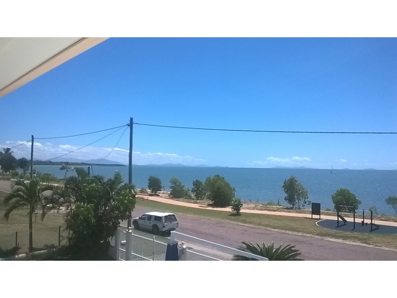 37 Marine Parade, Cardwell QLD 4849