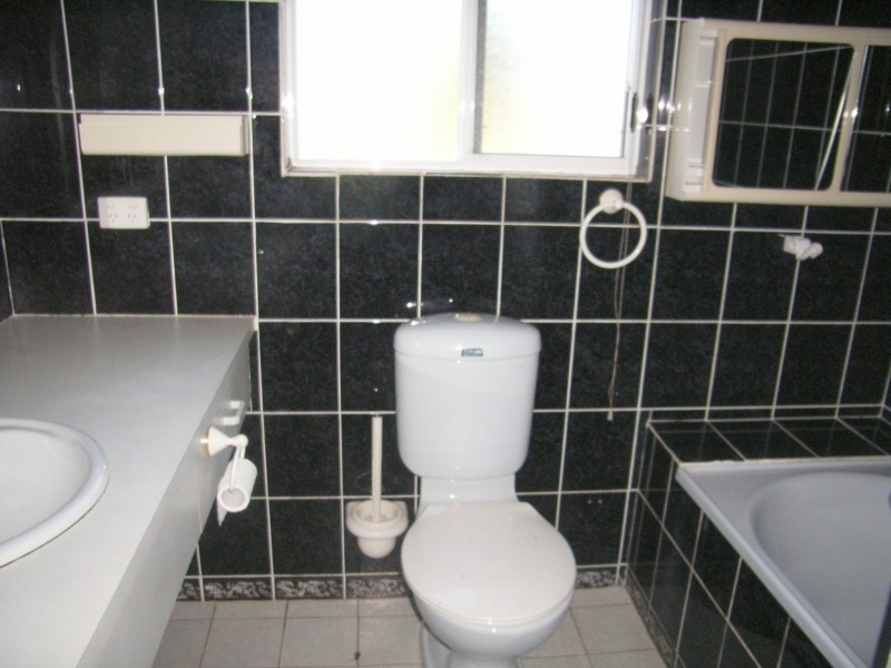 37 Marine Parade, Cardwell QLD 4849