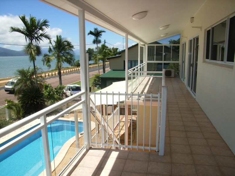 37 Marine Parade, Cardwell QLD 4849