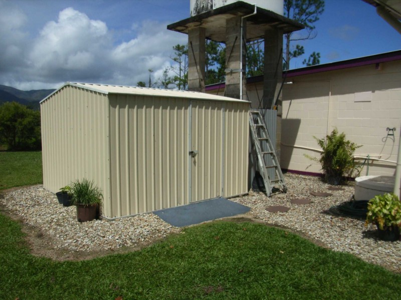 9 Bluff Road, Bilyana, Cardwell QLD 4849